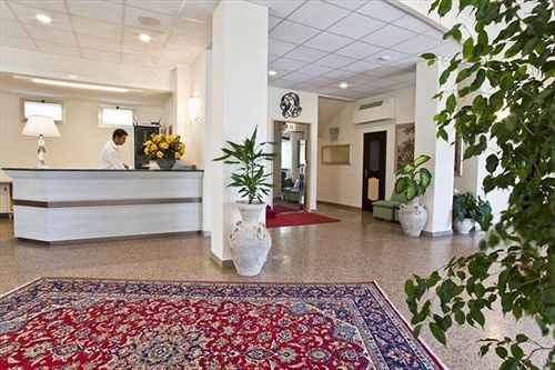 Hotel Silver Cesenatico Exterior photo